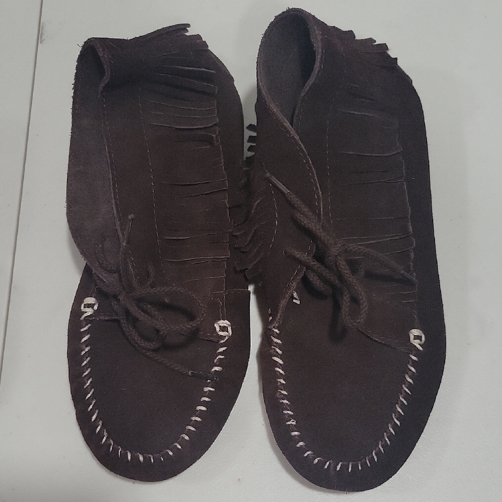 American Eagle- Brown Suede Moccasin Shoes with Fringe